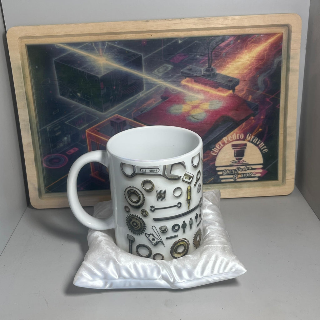 Mug 'Mécanique' Design Élégant et Finition de Haute Qualité Idéale pour les Collectionneurs ou Cadeau Unique
