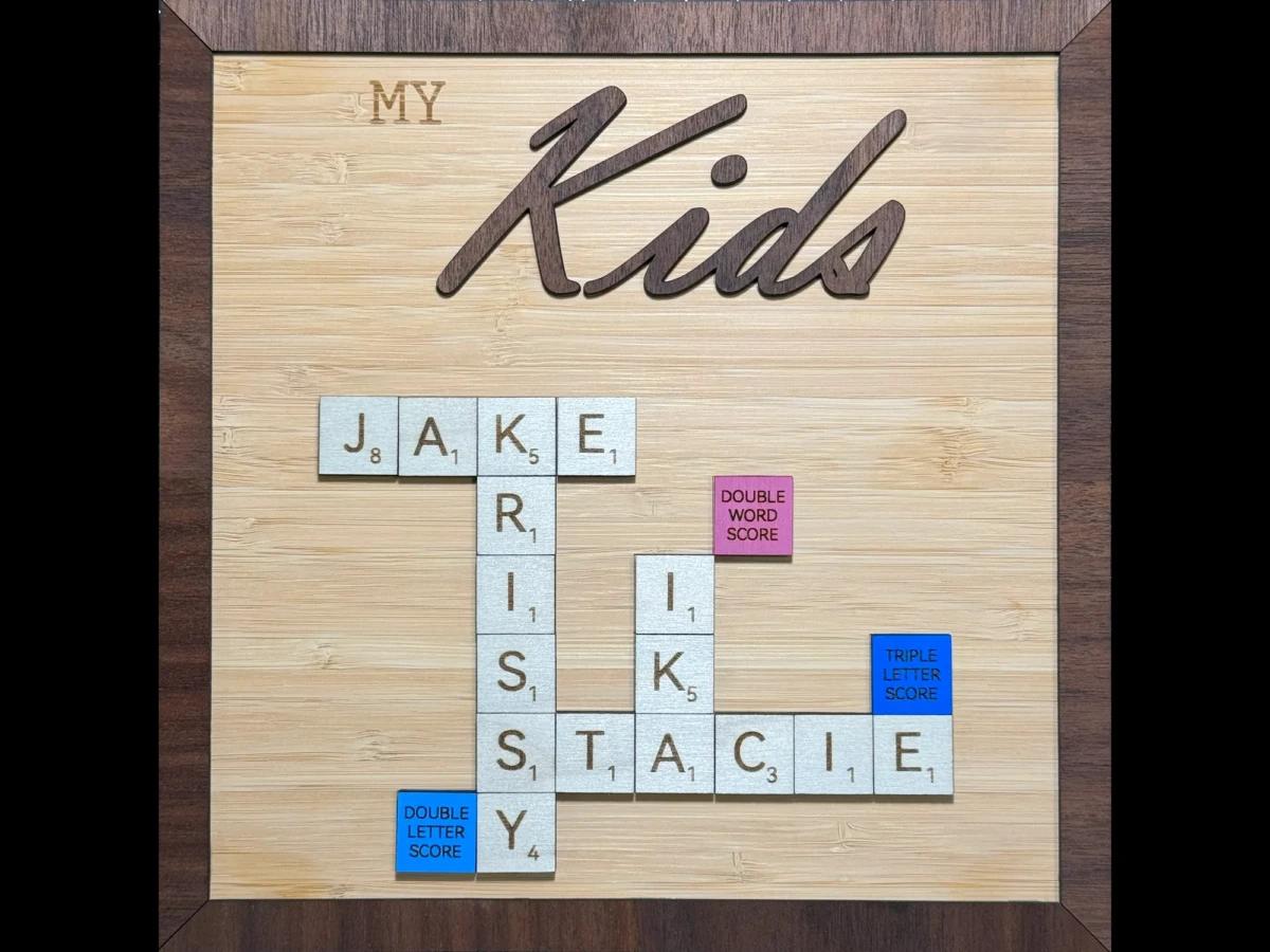 plaque de bois scrabble prenom famille