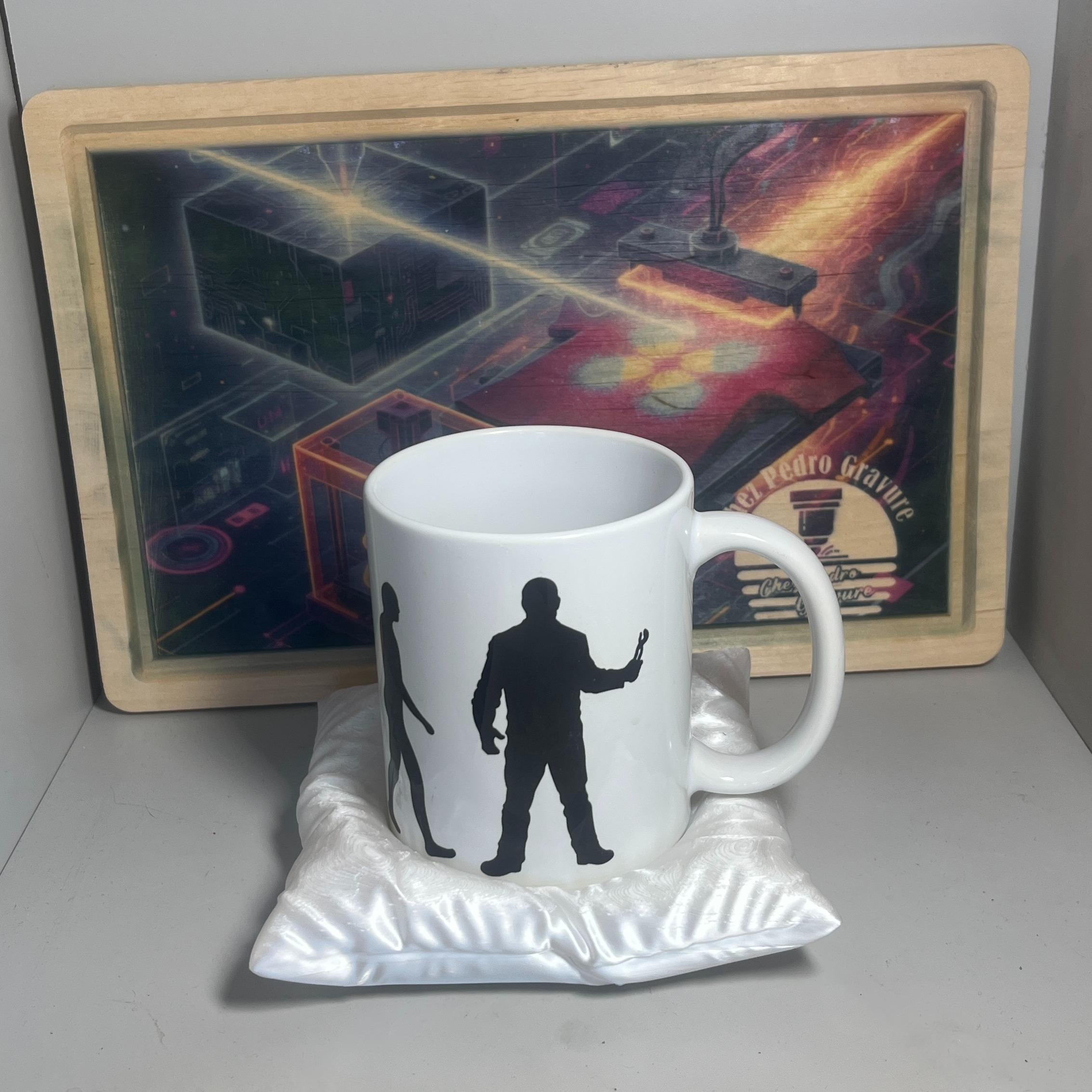 Mug 'Mécanique' Design Élégant et Finition de Haute Qualité Idéale pour les Collectionneurs ou Cadeau Unique